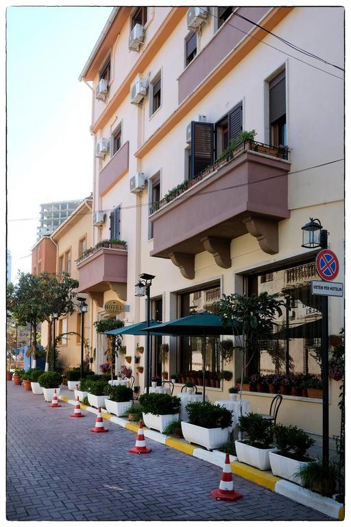 Hotel Nais Durrës Exterior foto