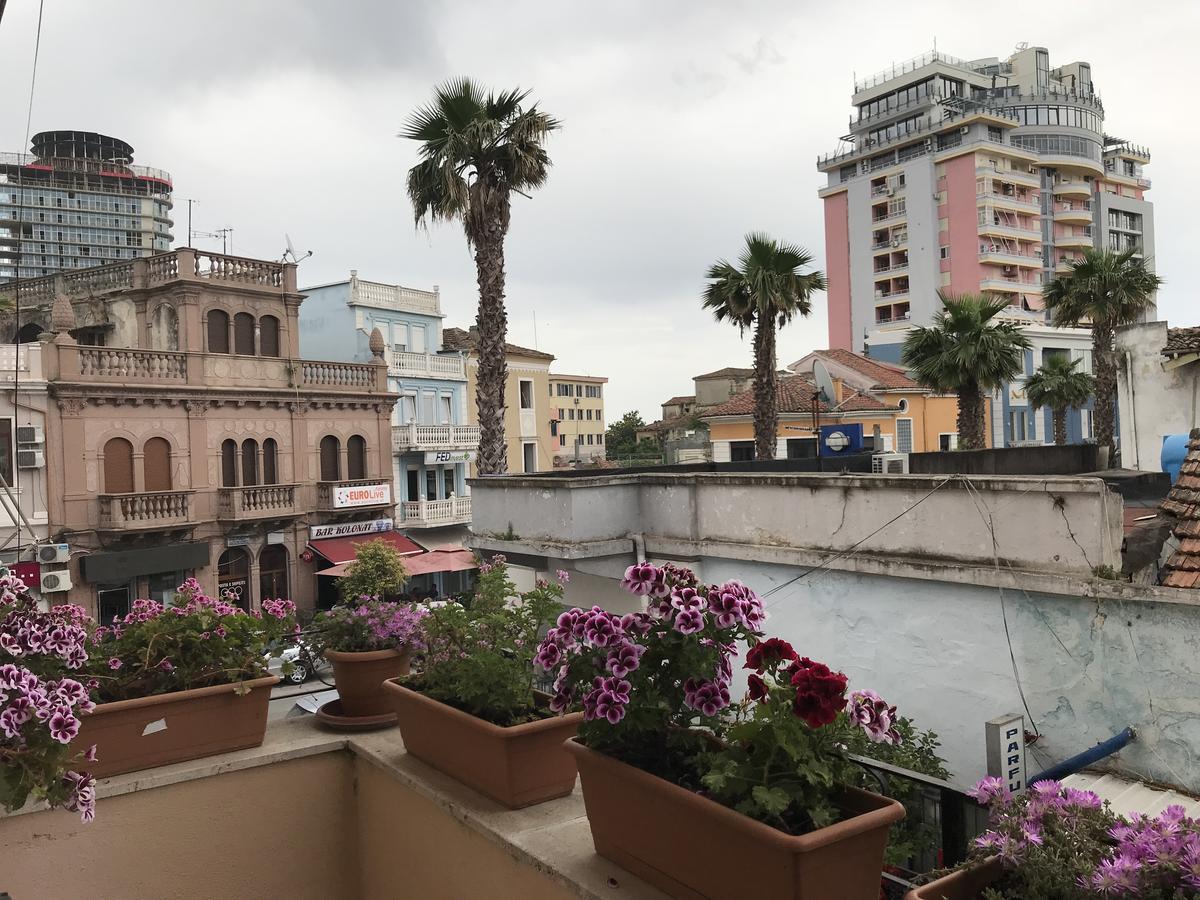 Hotel Nais Durrës Exterior foto